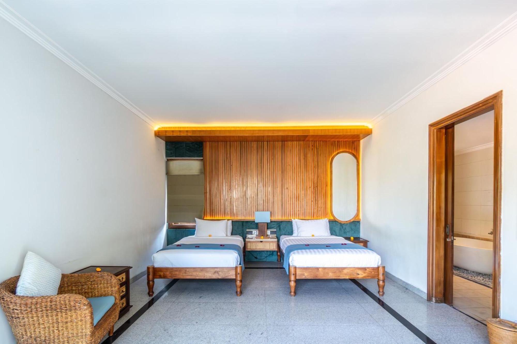 Kecapi Villa Seminyak By Ini Vie Hospitality Εξωτερικό φωτογραφία
