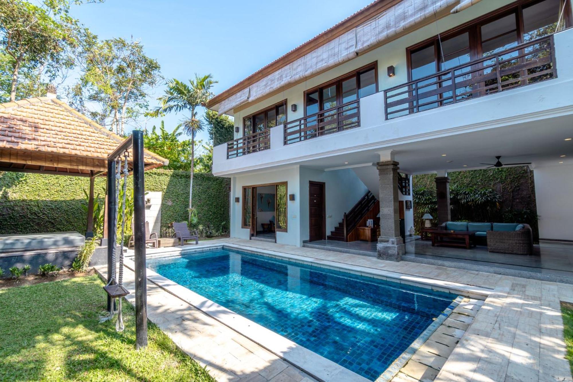 Kecapi Villa Seminyak By Ini Vie Hospitality Εξωτερικό φωτογραφία