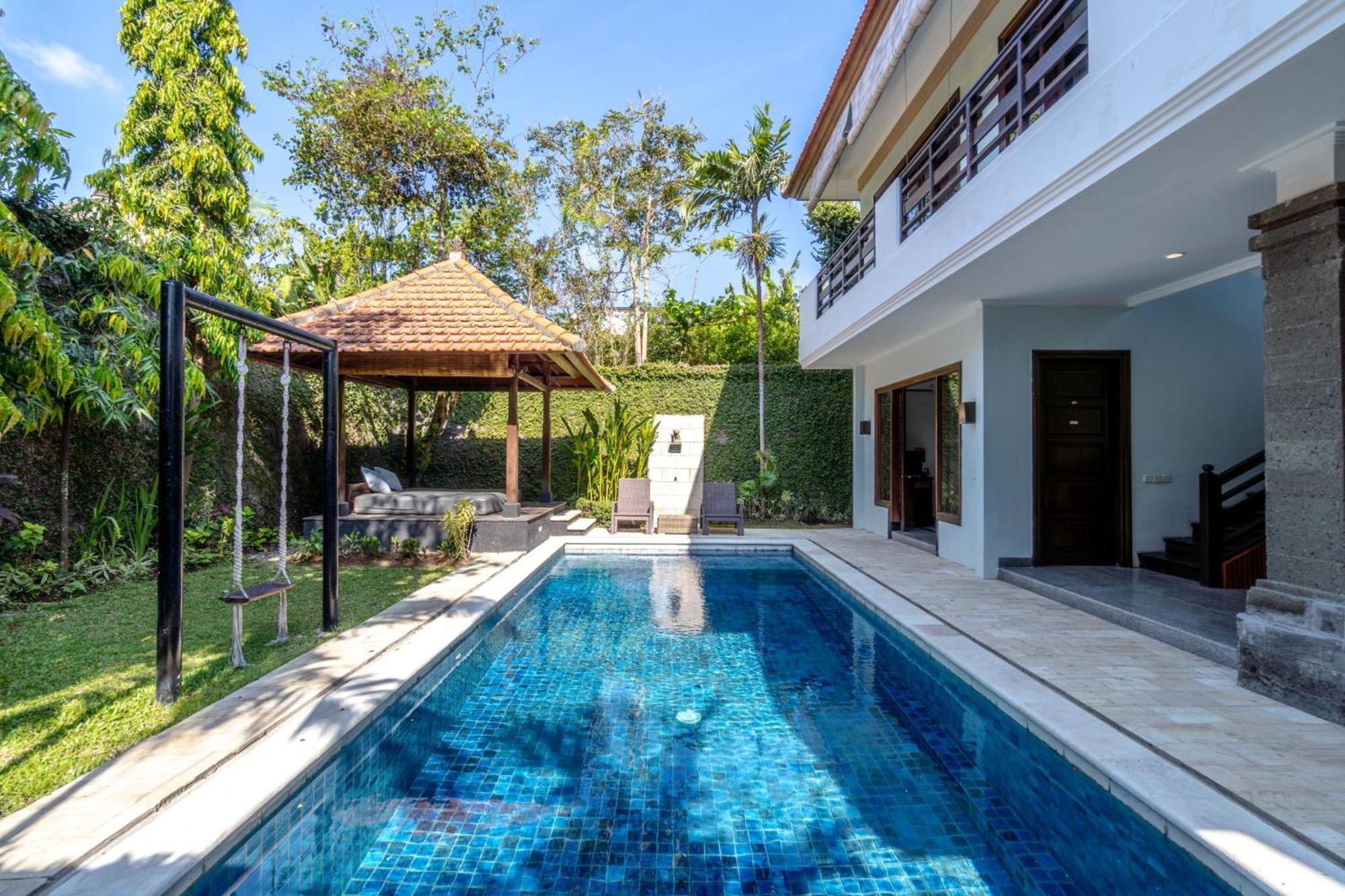 Kecapi Villa Seminyak By Ini Vie Hospitality Εξωτερικό φωτογραφία