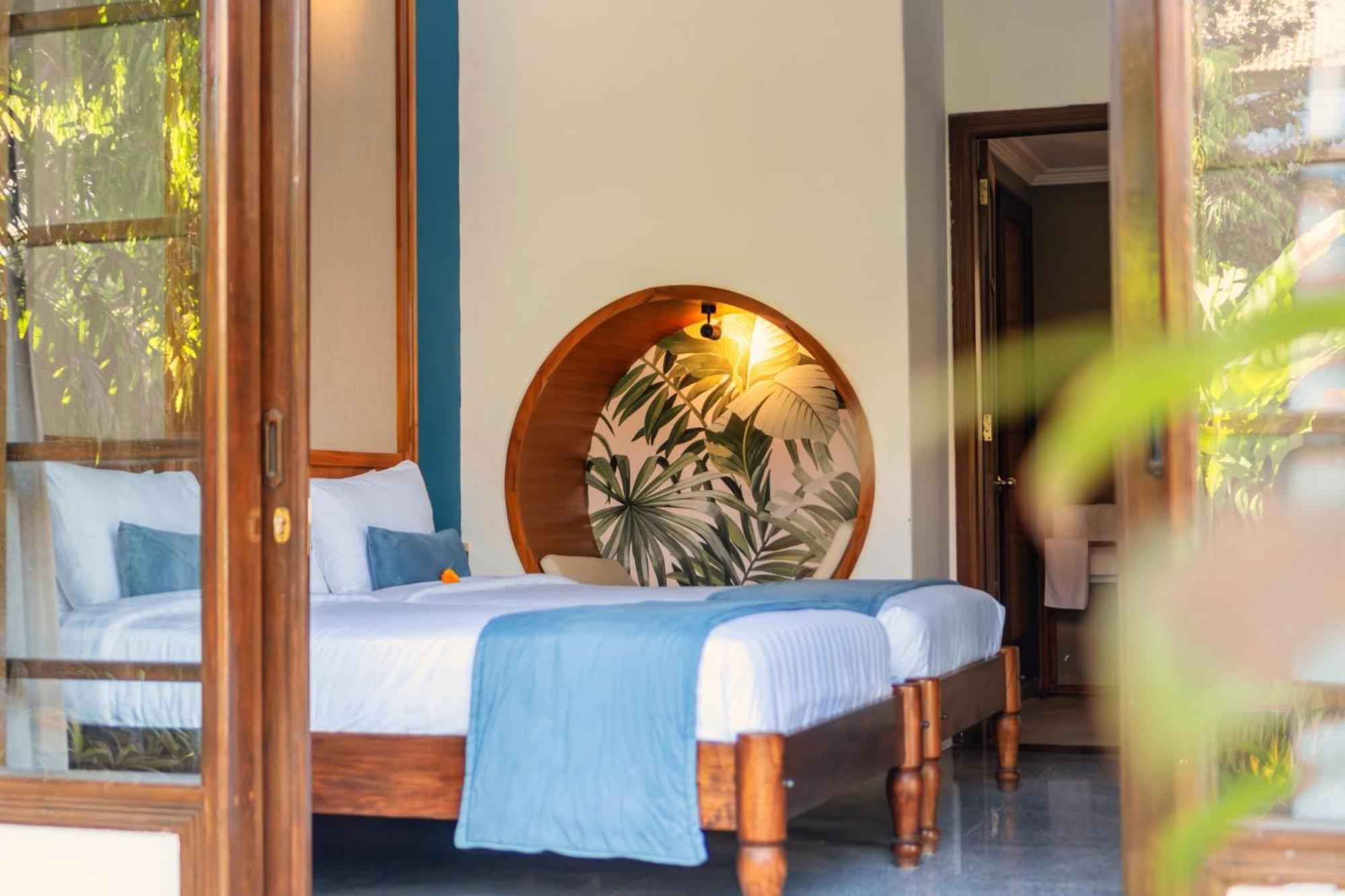 Kecapi Villa Seminyak By Ini Vie Hospitality Εξωτερικό φωτογραφία