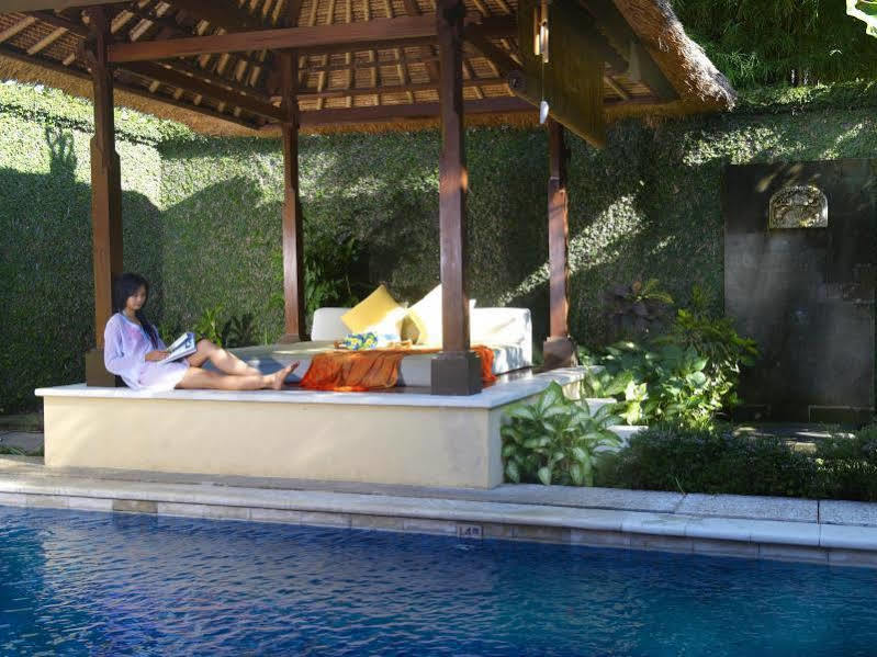 Kecapi Villa Seminyak By Ini Vie Hospitality Εξωτερικό φωτογραφία
